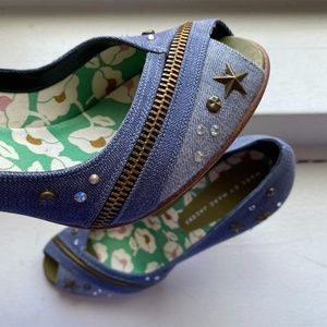 Marc by Marc Jacobs Denim Peep-Toe pumps